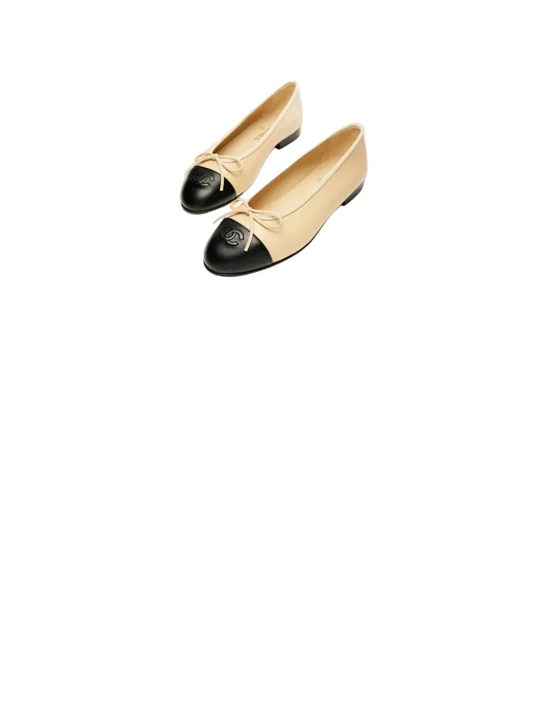 CHANEL Ballet flats Lambskin Beige & Black