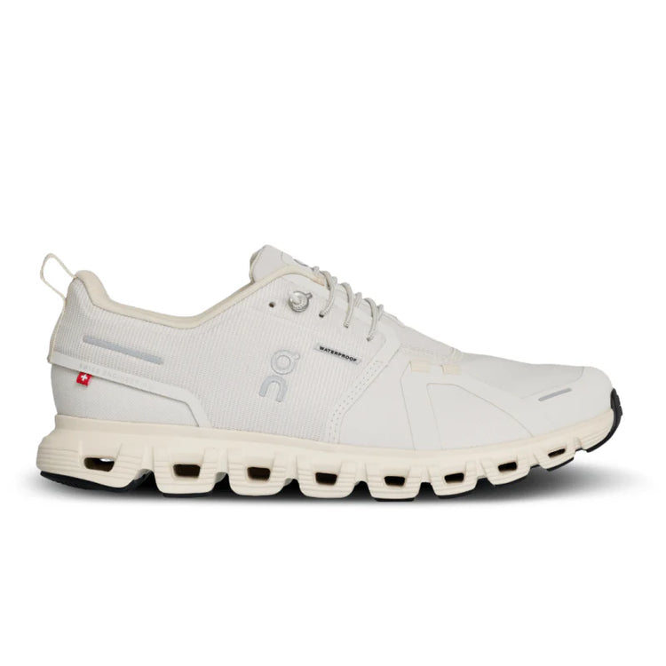 On Cloud 6 Waterproof white