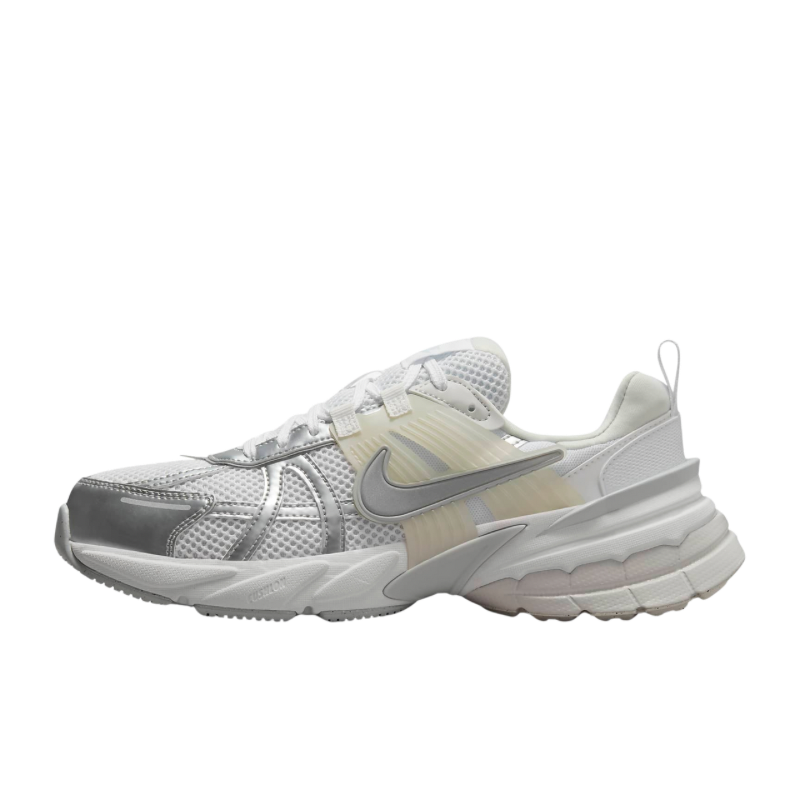 Nike V2K Run / Pure Platinum/Metallic Silver