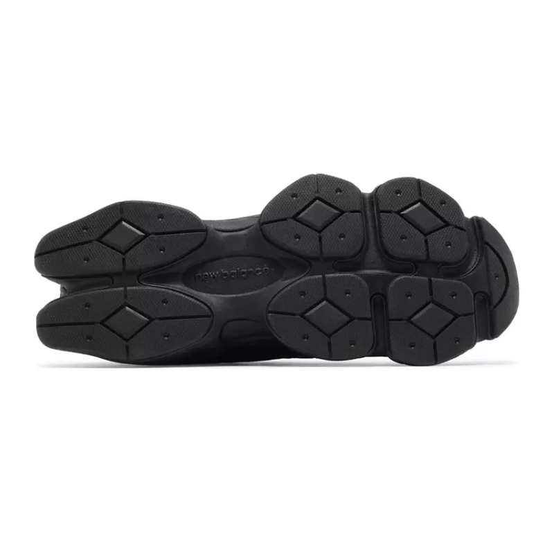 New Balance 9060 – Triple Black Leather