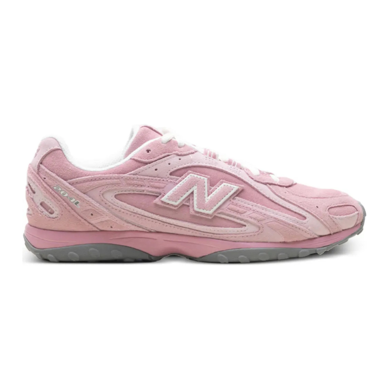 New Balance 204L sneakers