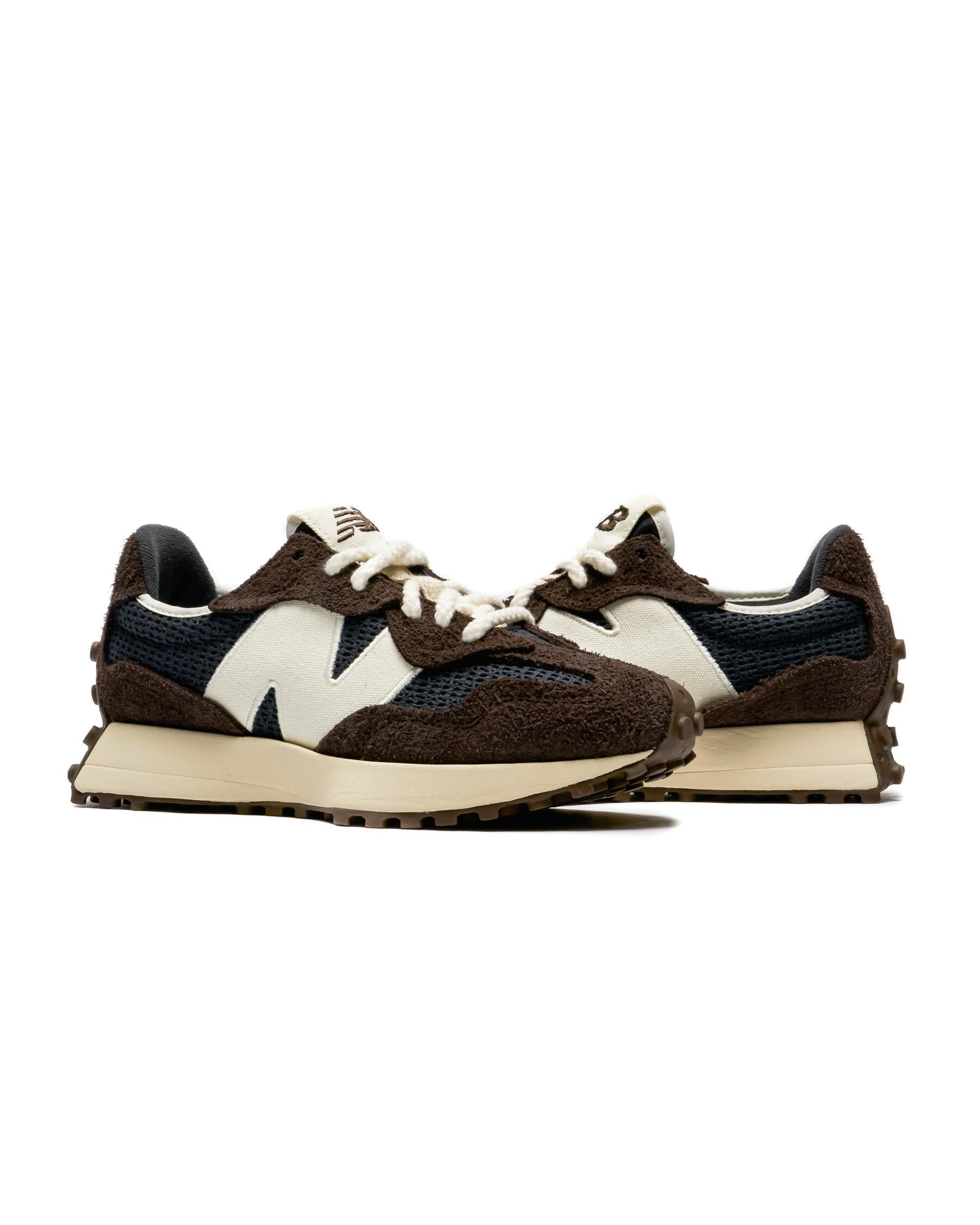 NEW BALANCE U 327 WVB
RICH EARTH