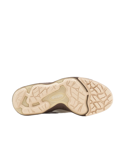 NIKE X TRAVIS SCOTT ZOOM FIELD JAXX
White / Light Chocolate