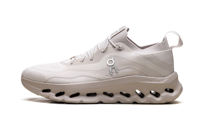 ON CLOUD RUNNING
CLOUDTILT
"LOEWE - SAND"