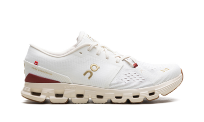 ON CLOUR RUNNING
X 4
"YEAR OF THE SNAKE"