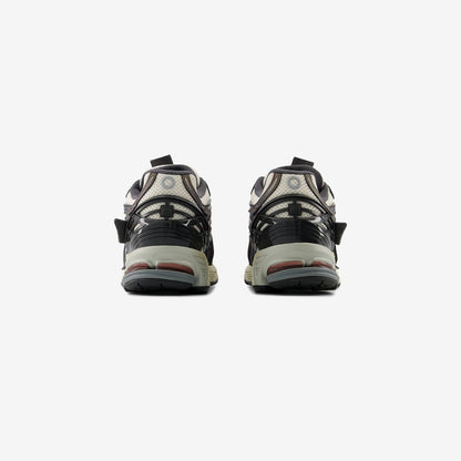 NEW BALANCE
1906A