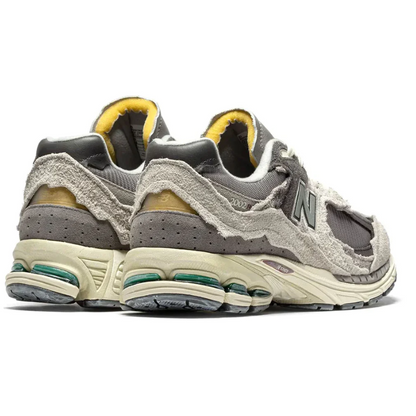 New Balance 2002R – Protection Rain Cloud